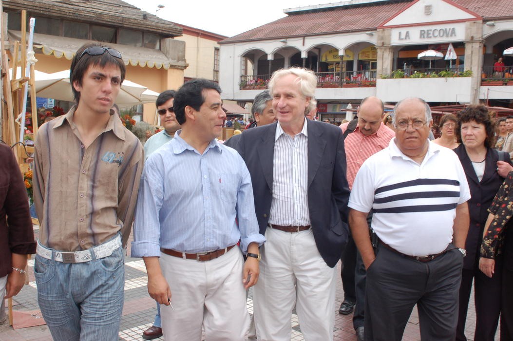 Esta madrugada falleció el embajador Adolfo Zaldívar y se decreta duelo nacional