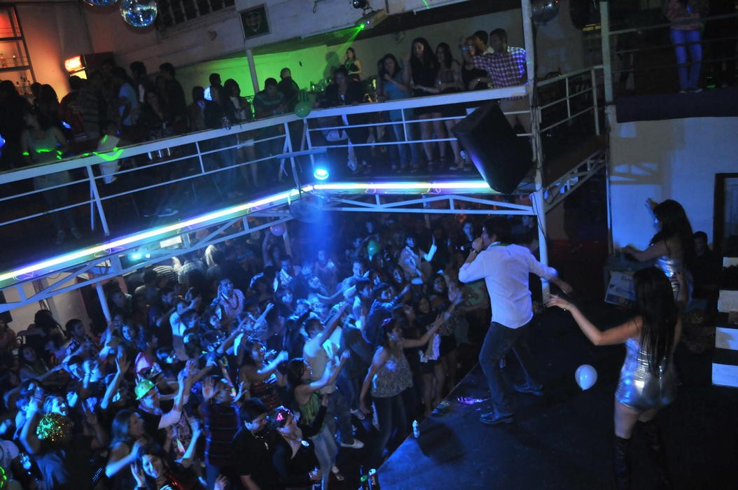 Discos y pubs sin terrazas podrían perder clientes con la nueva ley contra el tabaco