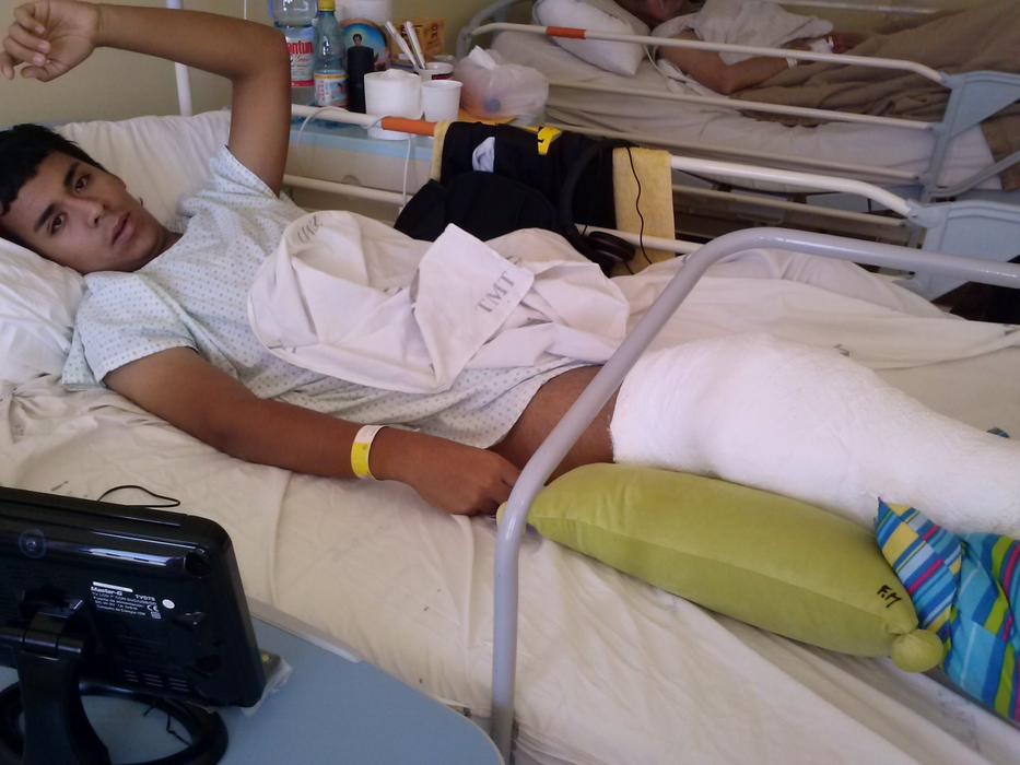Fiscalía militar indaga golpiza que habría sufrido joven a manos de tres carabineros
