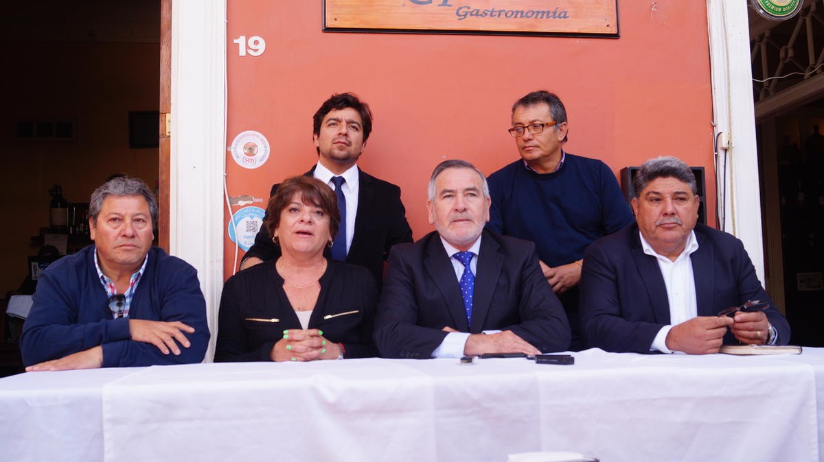Raúl Saldívar asume presidencia regional del Partido Socialista