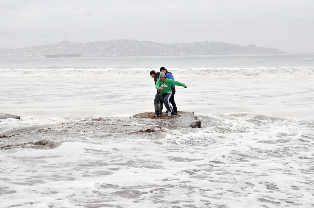 Shoa entrega carta de inundación por tsunami