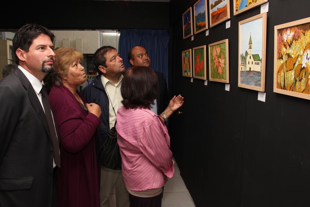 Adultos mayores de Coquimbo levantan exposición pictórica