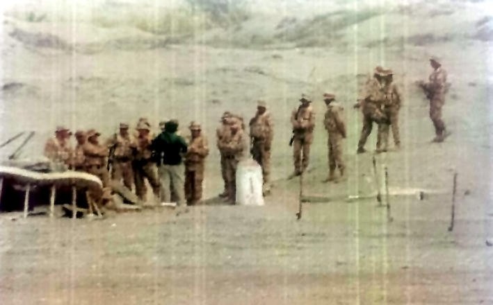 Una fotografía que muestra a militares en el Hito 1 desmiente alegato peruano
