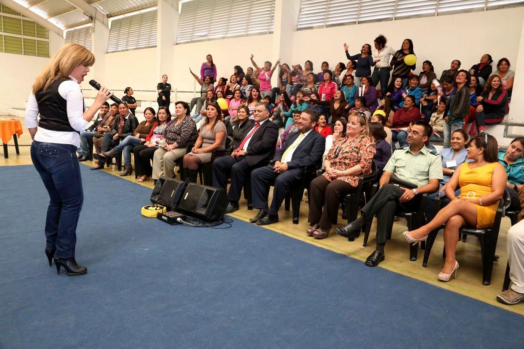 Internas del Centro penitenciario Huachalalume festejaron el día de la mujer