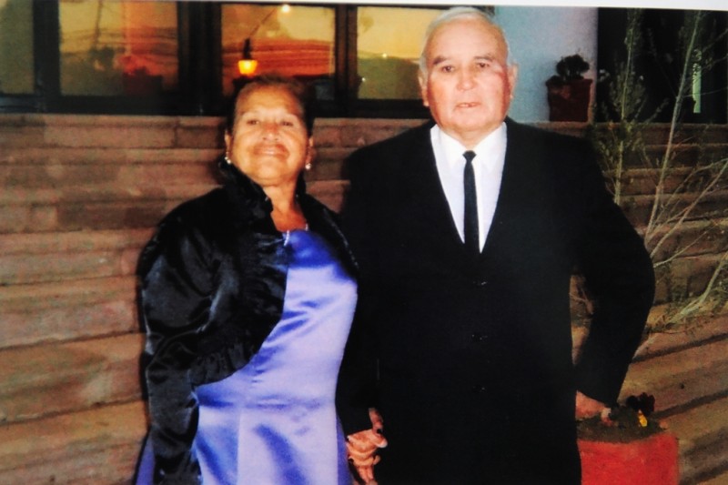 Héctor Escobar y Guadalupe Brito cumplieron 50 años de casados