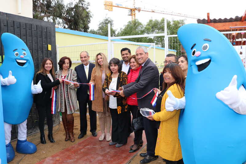 En el acto inaugural autoridades comunales, representantes de Aguas del Valle y de la Residencia Óscar Pereira Tapia, destacaron que la huerta inclusiva será una buena herramienta de aprendizaje para los menores.