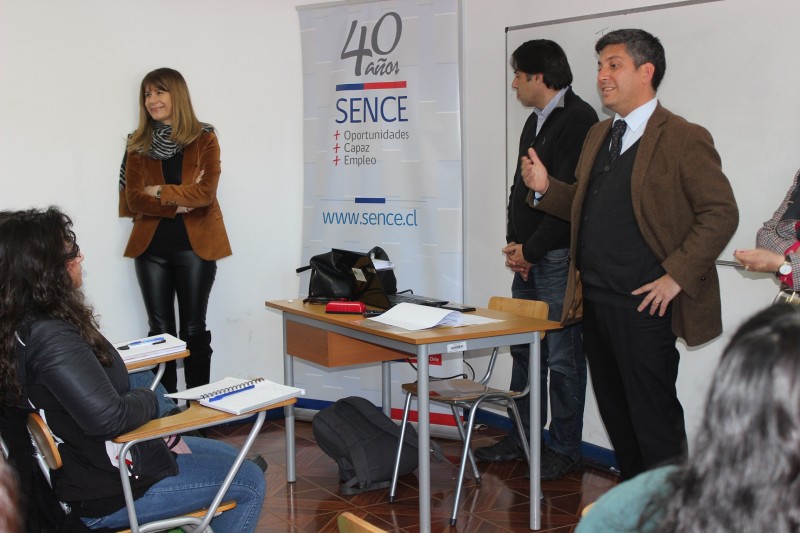 La ministra Ximena Rincón y el intendente Claudio Ibáñez destacaron el aporte del programa + Capaz