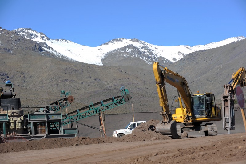 Una de las infraestructuras que forma parte del plan de gobierno es Valle Hermoso, que ya inició su construcción en diciembre de 2015 y se planea que esté operativo el 2019. FOTO LAUTARO CARMONA 