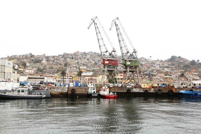 Reubicarán históricas grúas del Puerto de Coquimbo entorno al nuevo Mercado del Mar