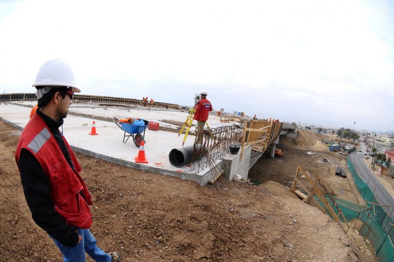 Coquimbo: Eje Juan Antonio Ríos ya presenta un 40% de su construcción