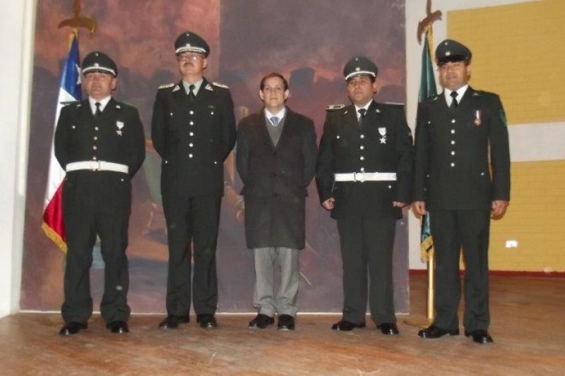Gendarmería realiza ceremonias de ascenso en tres comunas