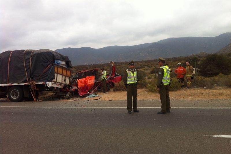 Una víctima fatal es el saldo de un choque por alcance ocurrido en Tongoy en el kilómetro 435 de la ruta 5 norte