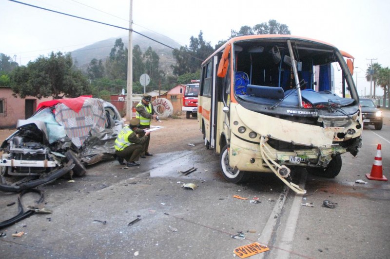 Imprudencia al conducir habría originado fatal accidente en la“ruta de la muerte”