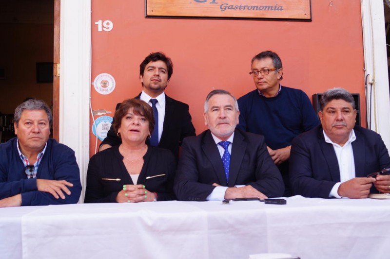 Raúl Saldívar asume presidencia regional del Partido Socialista
