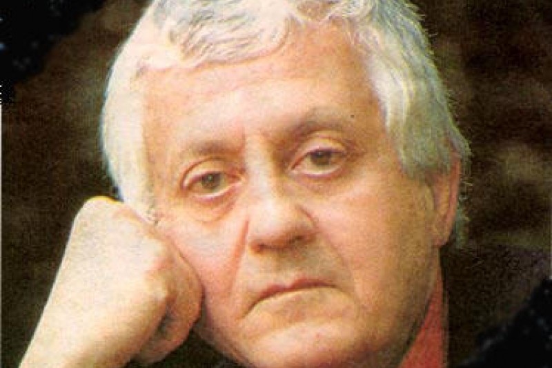 Falleció Miguel Arteche, Premio Nacional de Literatura 1996
