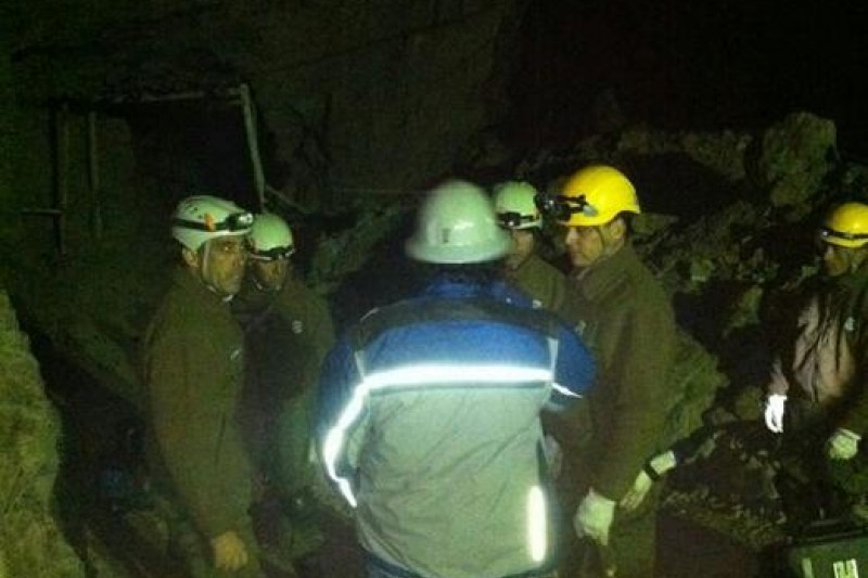 Dos mineros mueren en derrumbe de pique  en Combarbalá