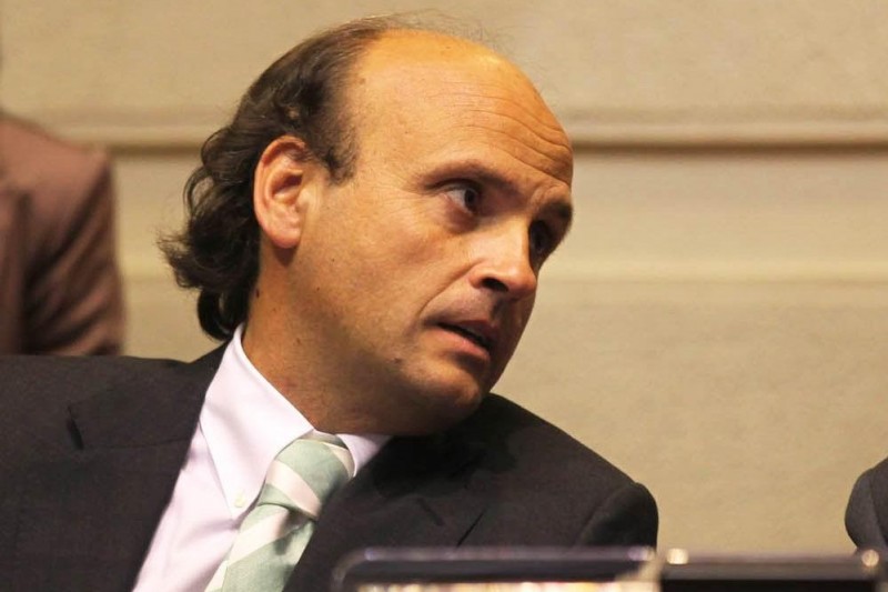 Anuncian inversiones en barrios