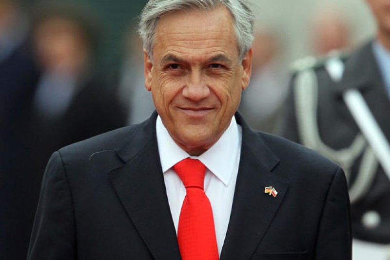 El Presidente Piñera llega a su aprobación más baja en lo que va de su mandato.