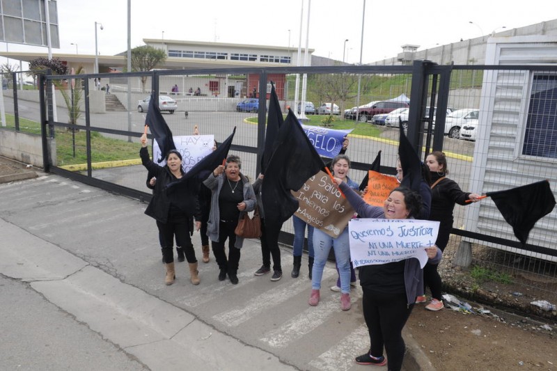 Familia de reo fallecido acusa deficiencias en la atención médica 