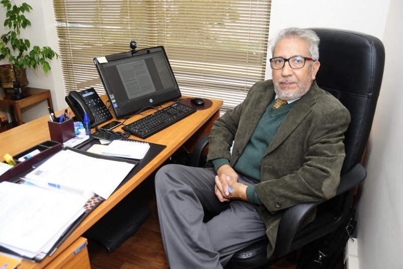 Víctor Arancibia, médico trotamundos con espíritu social Víctor Arancibia, médico trotamundos con espíritu social