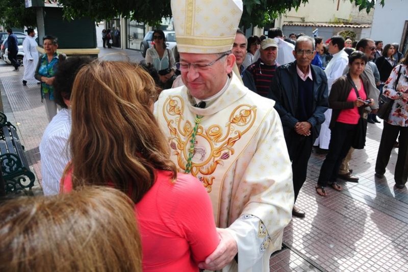 Dan bienvenida a nuevo arzobispo René Rebolledo 